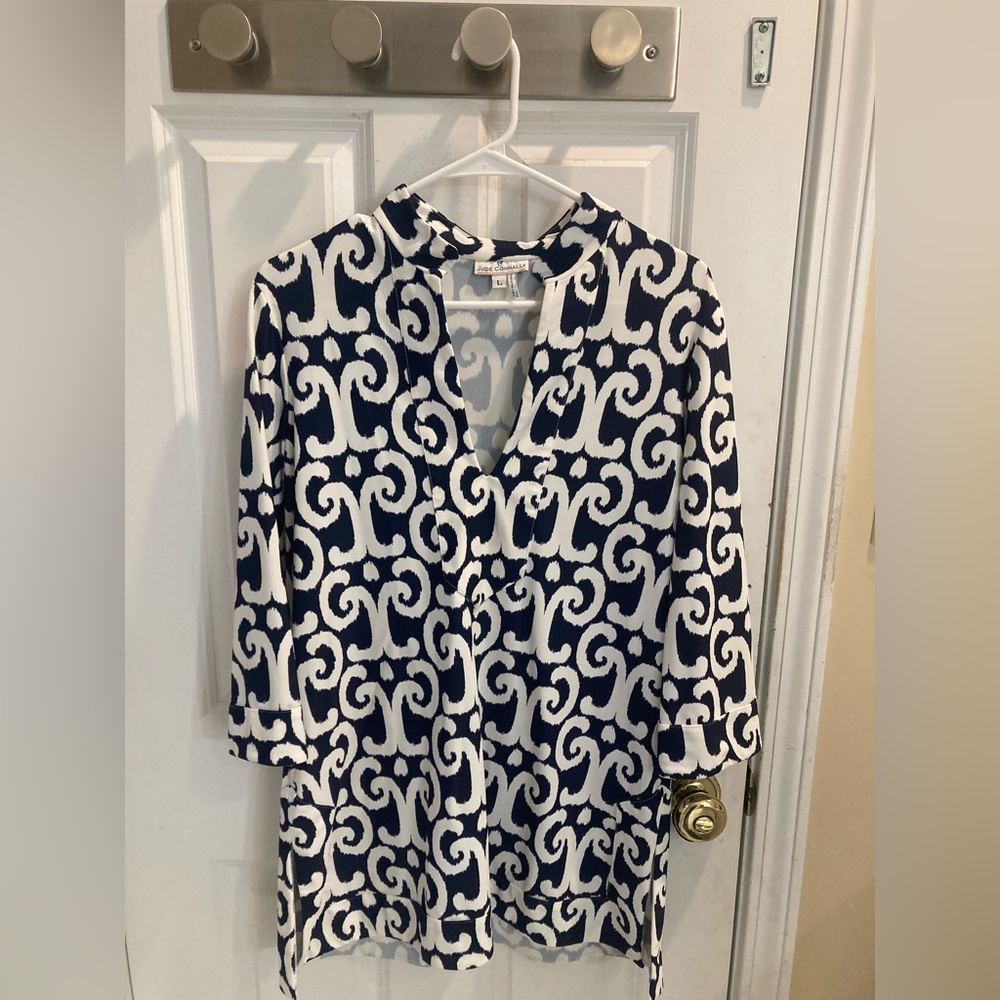 Jude Connally Tunic Size Large